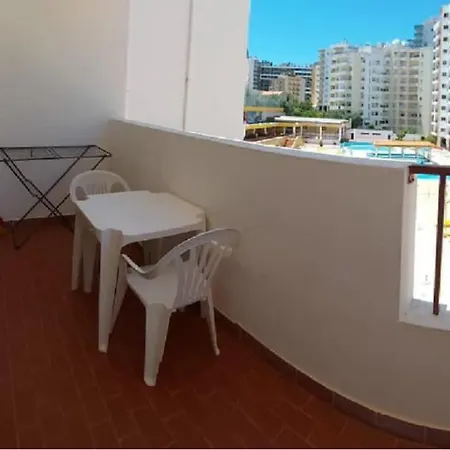 Apart. Sarabia بورتيماو